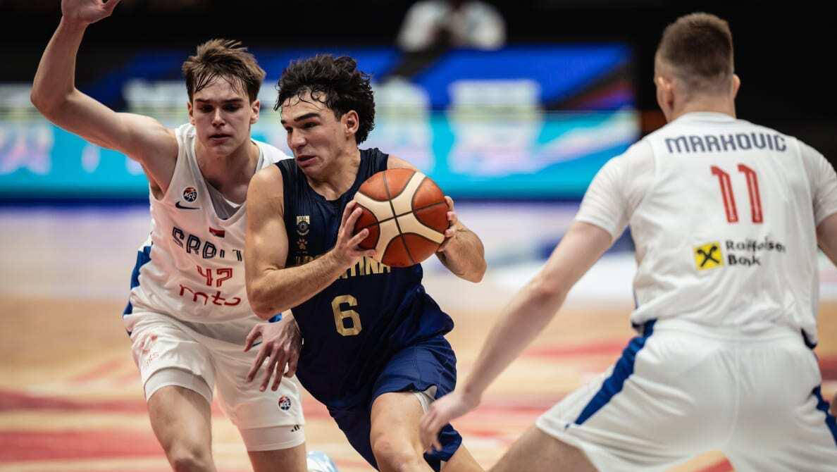 人遭遇三连败,球队面临危机的简单介绍 人遭遇三连败,球队面临危机的简单介绍