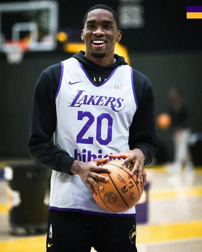 湖南湘涛主场获胜，连胜之旅不停歇