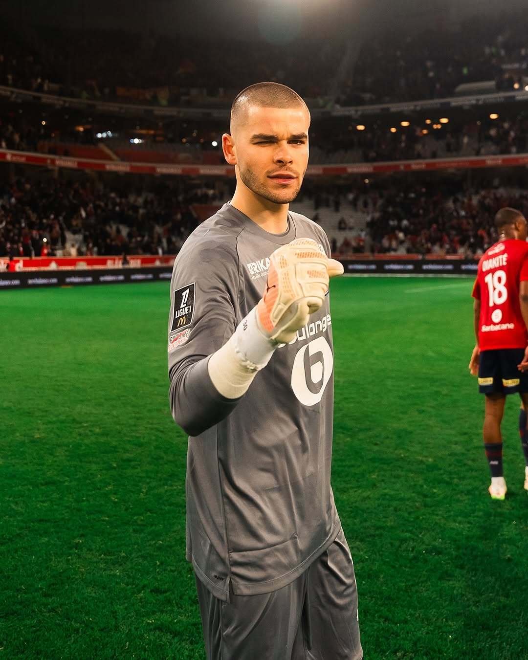 关于里尔主场获胜,继续领跑法甲榜积分的信息 关于里尔主场获胜,继续领跑法甲榜积分的信息