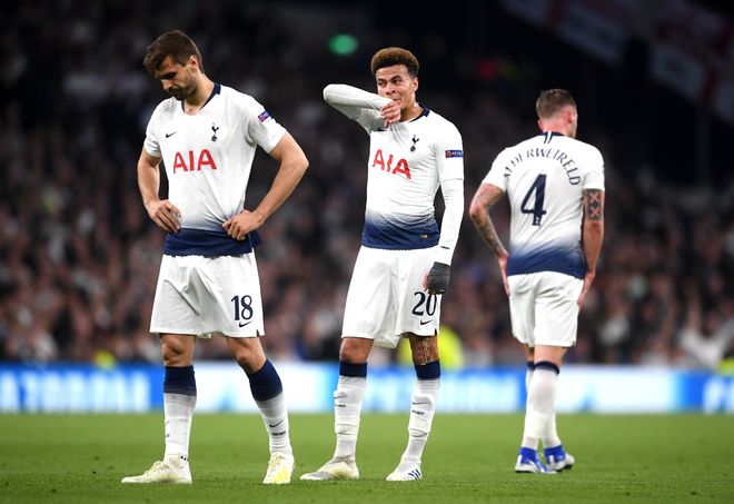 关于贝尔传射助阿贾克斯惊险晋级的信息 关于贝尔传射助阿贾克斯惊险晋级的信息