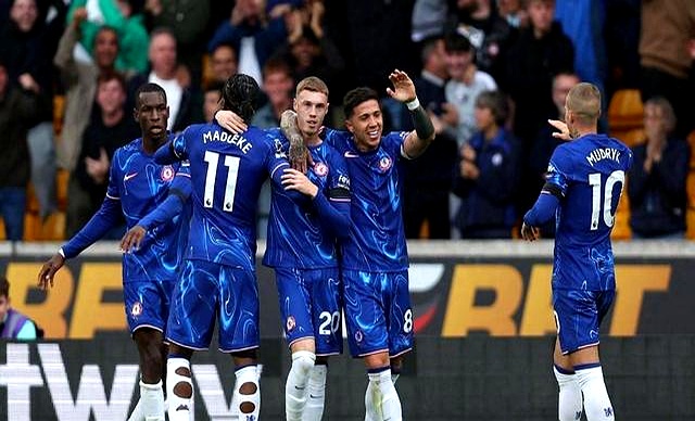 切尔西主场大胜,锋线火力全开 切尔西主场大胜,锋线火力全开