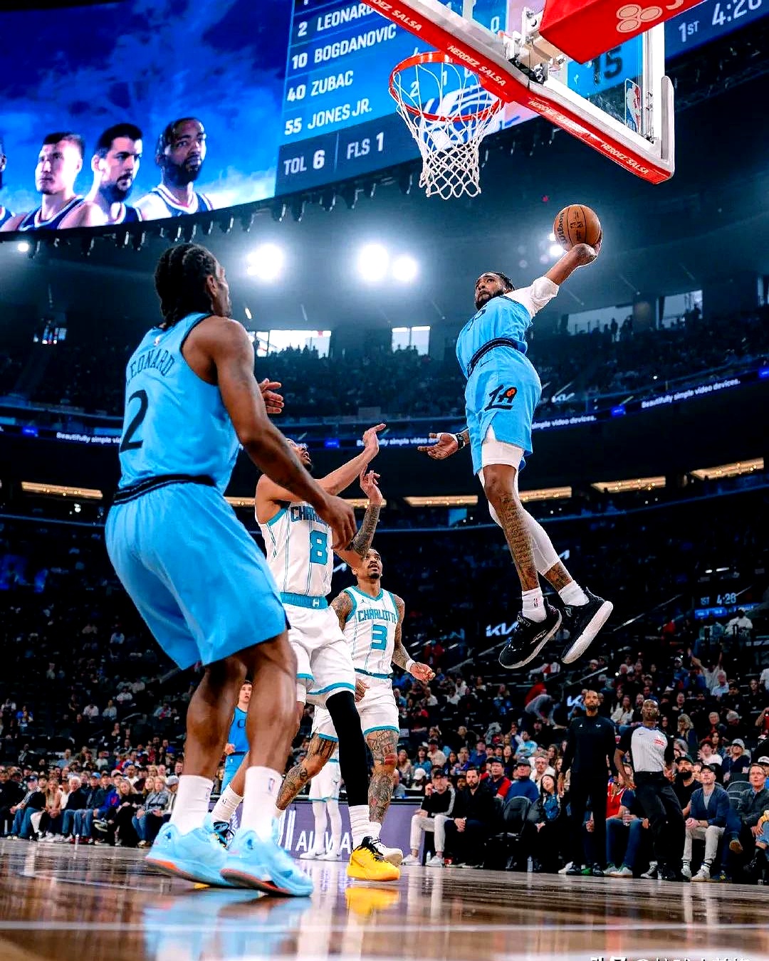 快船大胜马刺破夜魔咒，保罗乔治神准砍20分