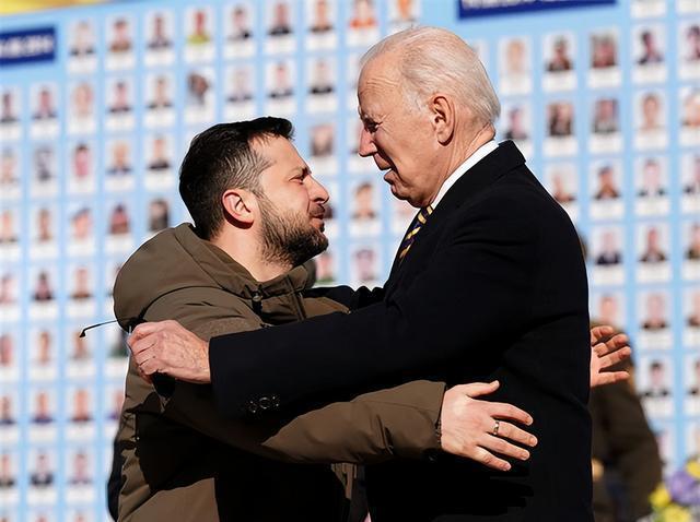 强强碰撞，场上技术对抗激烈，谁会是胜利者？