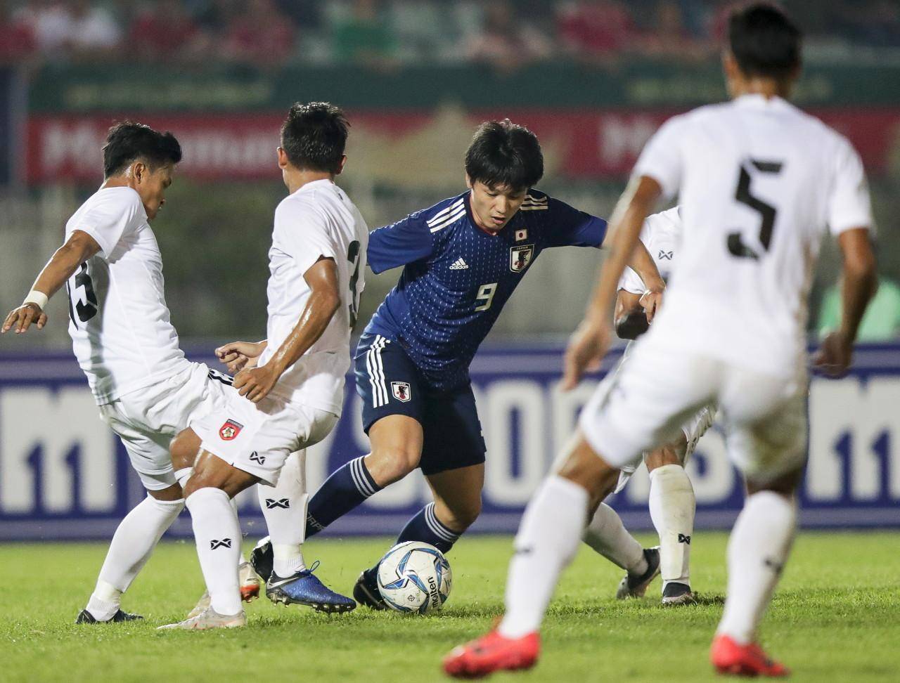 包含鹿岛鹿角客场获胜,取得关键三分的词条 包含鹿岛鹿角客场获胜,取得关键三分的词条