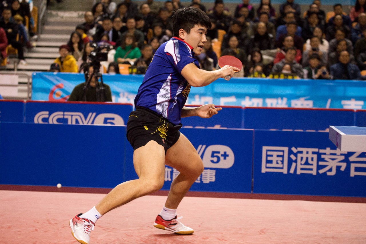 经典对决！金光闪闪的比赛震撼全场