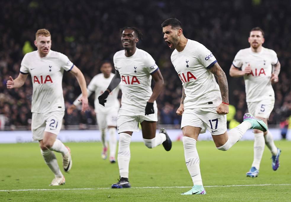 华特福德迎接托特纳姆热刺的挑战 华特福德迎接托特纳姆热刺的挑战