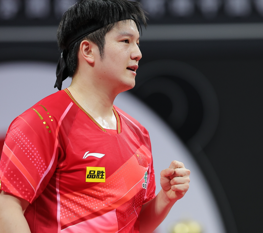 包含FLY险胜BRO,Oner团战一打五强强对话小组赛,技惊四座的词条 包含FLY险胜BRO,Oner团战一打五强强对话小组赛,技惊四座的词条