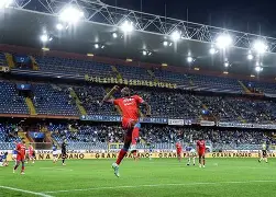 桑普多利亚红红火火,势如破竹 桑普多利亚红红火火,势如破竹