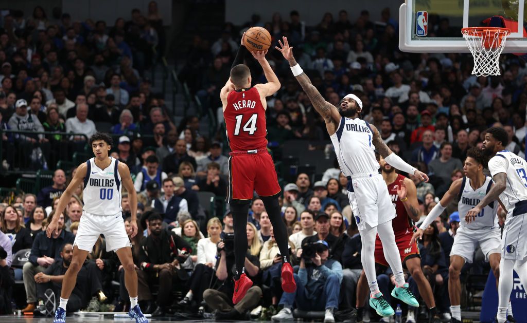 热火117-108战胜独行侠 热火117-108战胜独行侠