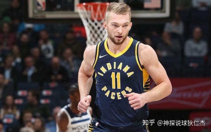 关于公鹿惊险战胜凯尔特人，比赛过程扣人心弦的信息