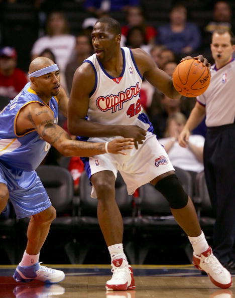 威廉姆斯轻取阿斯顿马丁，塞恩斯状态火热的简单介绍