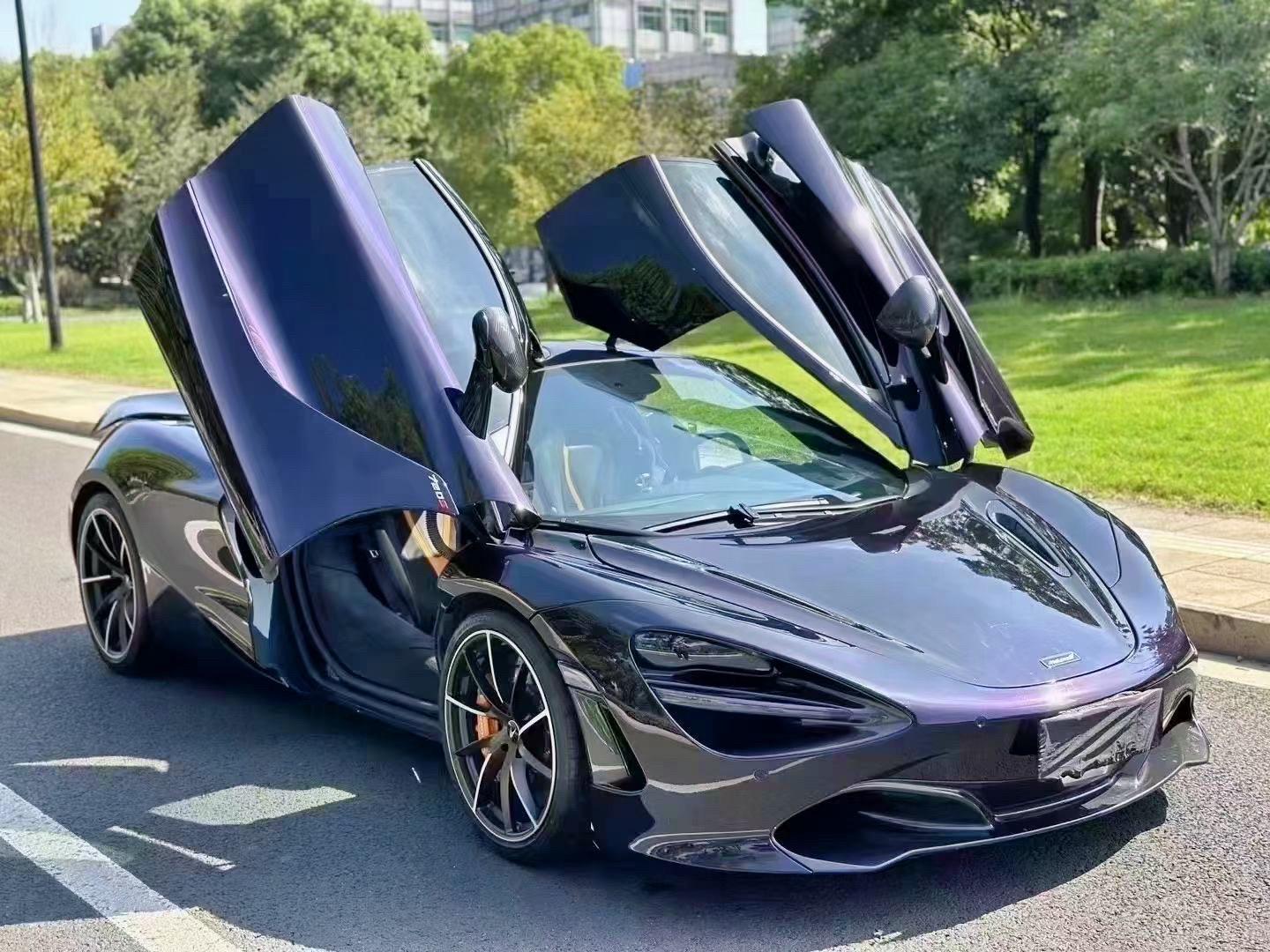 梅赛德斯翻盘迈凯伦，佩雷兹惊艳四座的简单介绍